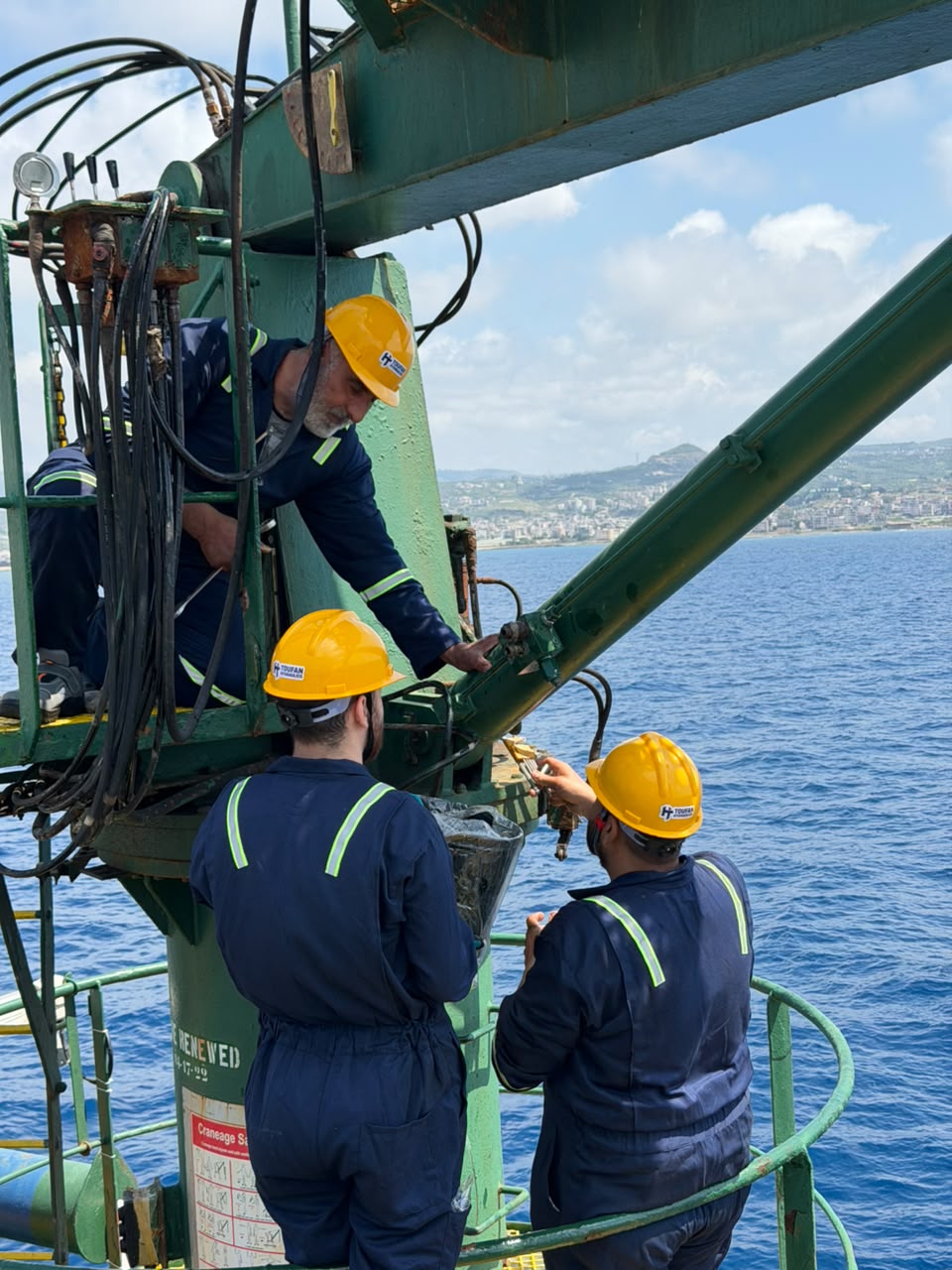 GAS CATALINA – Hose Handling Crane Maintenance